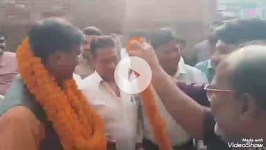 मिर्ज़ापुर: रामबाग रैदानी कालोनी में तेजस चाइल्ड केयर क्लिनिक का उद्घाटन नगर पालिका अध्यक्ष श्याम सुंदर केसरी ने फीता काटकर किया