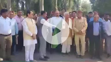 हरिद्वार: ऋषिकुल ऑडिटोरियम में रजत जयंती महोत्सव की धूम, डीएम मयूर दीक्षित ने उत्कृष्ट कार्य करने वाले लोगों को किया सम्मानित