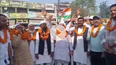 मुज़फ्फरनगर: हिंदू राष्ट्र की घोषणा को लेकर पदयात्रा को मुस्लिमों का समर्थन, बागेश्वर धाम पदयात्रा में पसमांदा मुस्लिम समाज की एंट्री