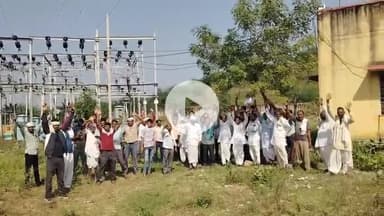 #टहला JVVNL पावर हाउस पालपुर पर किसानों द्वारा दिन में #बिजली मांग प्रदर्शन घेराव किया, फिडर इंचार्ज को ज्ञापन सौंपा