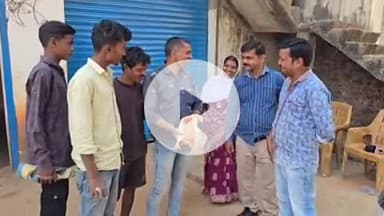 बगीचा: बगीचा में एक मुर्गी बनी आकर्षण का केंद्र, चार टांगों वाली मुर्गी को देखने पहुंच रहे लोग