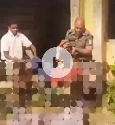 चास: बोकारो के सेक्टर 12A स्थित इस्पात विद्यालय परिसर में एक व्यक्ति का शव मिला