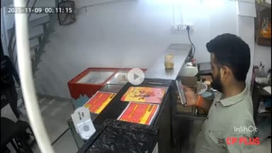 राऊ: इंदौर: राउ क्षेत्र में सैंडविच दुकान संचालक से मारपीट, वीडियो वायरल, सीसीटीवी में कैद