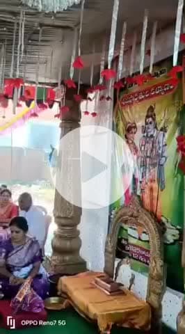 హవేలీ ఘన్పూర్: సిద్ది రామేశ్వర స్వామి ఆలయంలో కన్నుల పండువగ కార్తీక సోమవారం శివపార్వతుల కళ్యాణోత్సవం:
ఆలయ పూజారి గోవిందు మహారాజ్