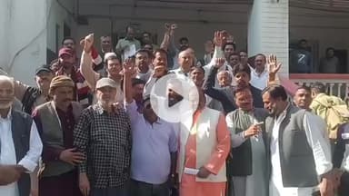 रामपुर: व्यापार उद्योग प्रतिनिधि मंडल के राष्ट्रीय अध्यक्ष संदीप सोनी ने 2 सूत्रीय मांगों को लेकर DM को दिया ज्ञापन