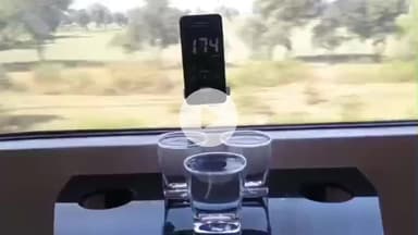 लाडपुरा: कोटा मंडल में 180 किमी प्रति घंटे की रफ्तार पर वंदे भारत स्लीपर ट्रेन का 'एम्प्टी कंडीशन' में सफल परीक्षण