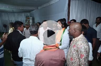 मंदिर हसौद में सुतेंद्र सिंग के पिता के तेरहवीं कार्यक्रम में आरंग विधायक और मंत्री गुरु खुशवंत साहेब जी शामिल हुए