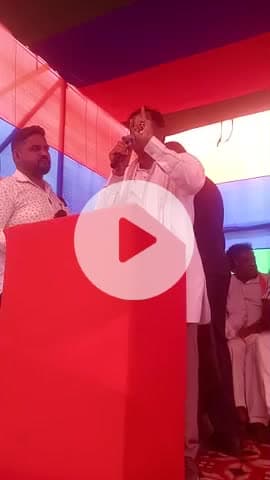 बहादुरगंज 52 भाटाबाड़ी में जनता से केन्द्रीय मंत्री चिराग पासवान ने भाई कलीमुद्दीन के लिए हेलिकॉप्टर छाप का समर्थन मांगा