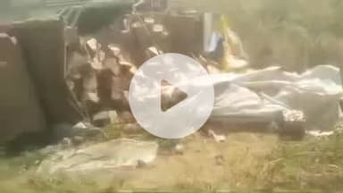 झालरापाटन: झालावाड़ के समीप दिल्ली-मुंबई एक्सप्रेस वे पर ट्रक अनियंत्रित होकर पलटा, ड्राइवर गंभीर घायल