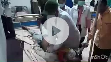 हाथरस: बागमुला चोराहे के पास घर की छत पर बिजली का तार लगाते समय युवक को लगा करेंट, छत से गिरकर हुआ घायल, अस्पताल से रैफर