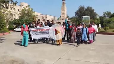 झालरापाटन: बड़बद गांव में घर में कामखेड़ा पुलिस पर जबर्दस्ती घुसकर अभद्रता करने का आरोप, पीड़ितों ने SP को दिया ज्ञापन