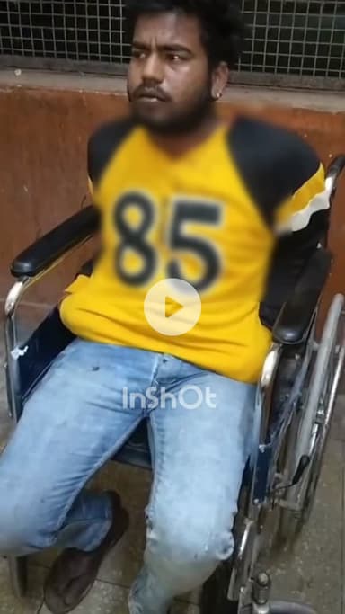 सफीपुर: सफीपुर के मुंशीगंज-अजगैन मार्ग पर बाइक अनियंत्रित होकर पलटी, हादसे में युवक गंभीर रूप से घायल, अस्पताल में भर्ती