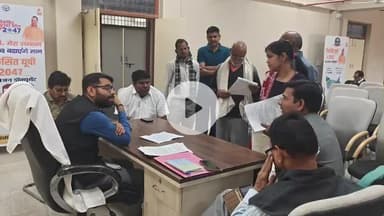 मथुरा: मंगलवार को नगर निगम कार्यालय पर समाधान संभव दिवस में 8 शिकायतों में से एक का मौके पर हुआ निस्तारण