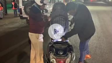 कांके: दिल्ली बम धमाके के बाद रांची समेत पूरा झारखंड हाई अलर्ट पर, सघन वाहन जांच अभियान चलाया गया