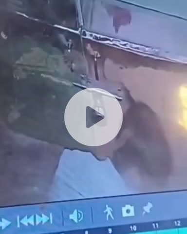 कानपुर: रावतपुर में किराना भंडार से चोर ने उड़ाया सामान, सीसीटीवी फुटेज आया सामने, किशोर की तलाश में जुटी पुलिस