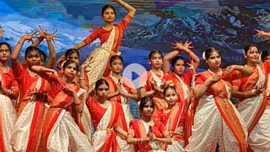 मीरजापुर स्थित सनबीम स्कूल के ग्यारहवां वार्षिक उत्सव में छात्रों का गजब प्रदर्शन