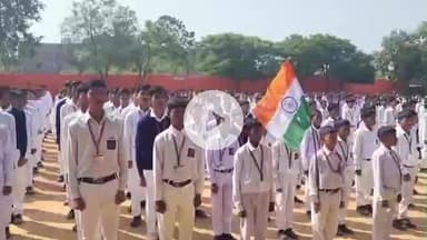 सिमडेगा: भाजपा सिमडेगा द्वारा राष्ट्रव्यापी वंदे मातरम के 150 वर्ष पूरे होने पर शिशु मंदिर में कार्यक्रम आयोजित