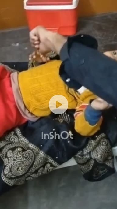 सफीपुर: सफीपुर के आसीवन थाना क्षेत्र के उदशाह गांव में चार वर्षीय मासूम छत से गिरा, घायल बच्चे को परिजनों ने भर्ती कराया