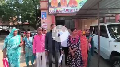 प्रतापगढ़: करनपुर करमचंदा खुशखुशवापुर गांव के भूमिधरों ने डीएम से शिकायत की, आरोप- उनकी जमीन को तालाब दिखाकर किया गया कब्जा