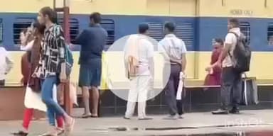 फतुहा: आरपीएफ ने फतुहा स्टेशन व रेल में चलाया सघन छापेमारी अभियान