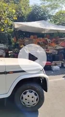 जगाधरी: यमुनानगर: फुटपाथ पर रेहड़ी चालकों का कब्जा, अधिकारी ने दी चेतावनी