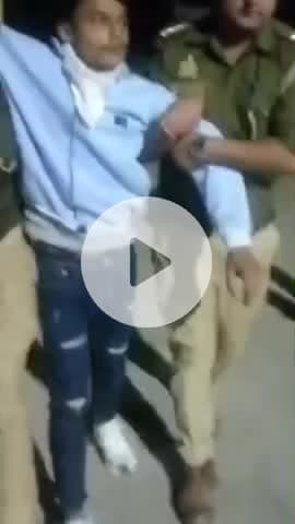 नरवल: महाराजपुर थाना क्षेत्र में पुलिस और बाइक सवार बदमाशों के बीच मुठभेड़, डीसीपी ने प्रेस वार्ता कर दी जानकारी