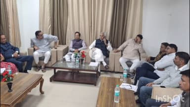 चूरू: चूरू में किसान आयोग के अध्यक्ष सीआर चौधरी ने कृषि विभाग के अधिकारियों के साथ की बैठक