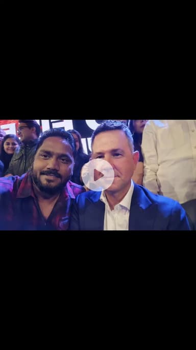 रिकी पॉन्टिंग एक ऐसा नाम जहां क्रिकेट के जगत में ऑस्ट्रेलिया को शिखर पे ले गए।🤩🤩
मेलबॉर्न में L&T फाइनेंस की डीलर मीटिंग में चीफ गेस्ट बन कर आए और 
डाउन तो अर्थ कोई एटीट्यूड नहीं उनके द्वार दो घंटे के सेशन