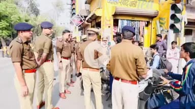 शाहजहांपुर: एसपी ने स्कूल वाहनों की चेकिंग की, 40 चालान किए और तीन वाहन सीज किए