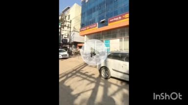 ग्वालियर गिर्द: ग्वालियर: बैंक में चोरी, CCTV में कैद वारदात, महिला बात करती रही और चोर ₹22 हजार लेकर फरार!