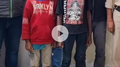 गया टाउन सीडी ब्लॉक: गया रेलवे जंक्शन पर RPF टीम ने परिजनों से डांट खाने पर घर से भागे 2 नाबालिग लड़कों को बचाया