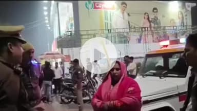 शाहजहांपुर: चौक कोतवाली पुलिस ने कनौजिया मोड़ पर चलाया चेकिंग अभियान, बिना हेलमेट के दंपति को खिलाई कसम, वीडियो हुआ वायरल