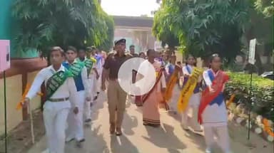 गाज़ीपुर: सेंट मेरी कॉन्वेंट स्कूल में विज्ञान व कला प्रदर्शनी का भव्य आयोजन, एसपी डॉ. ईरज राजा ने फीता काटकर किया उद्घाटन