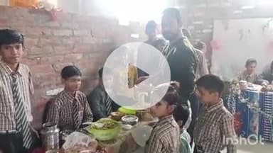 भोगनीपुर: पुखरायां में बाल दिवस पर स्कूलों में बाल मेले का आयोजन, याद किए गए भारत के प्रथम प्रधानमंत्री पंडित नेहरू