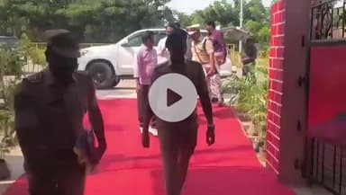 నేరేడుచర్ల: నేరేడుచర్ల పోలీస్ స్టేషన్ లో ఎస్పీ నరసింహ తనిఖీలు