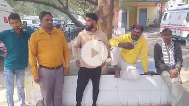 रामपुर: ग्राम भैसोड़ी में बस की टक्कर से 45 वर्षीय फल विक्रेता की हुई मौत, ज़िला अस्पताल में शव का कराया गया पोस्टमार्टम