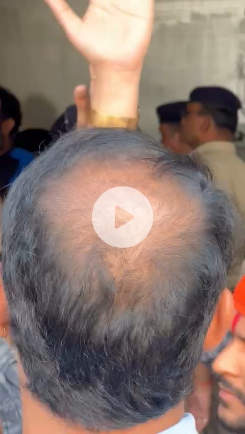 आप सभी साथियों का आभार. जो रायपुर कोर्ट में पहुँचकर भाई वीरेंद्र सिंह तोमर जी के परिवार को न्याय दिलाने के लिए आगे आए !. साथियों ऐसे ही समाज की एकता बनाये रखो !. 
 बाक़ी जल्द घुटने टेकने होगे सिस्टम को !! 
    #justiceforvirendratomar