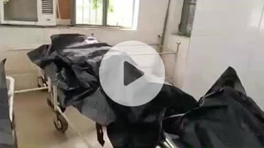 चंदौली: मुगलसराय यार्ड के पास चलती ट्रेन से गिरा एक युवक, मौके पर हुई मौत, शव को लाया गया जिला मोर्चरी