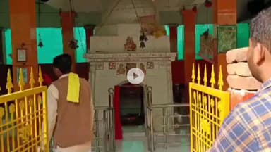 जतारा: जतारा क्षेत्र के एक मंदिर में चोरी, डेढ़ क्विंटल के घंटों सहित मुकुट चोरी, पुलिस जांच में जुटी