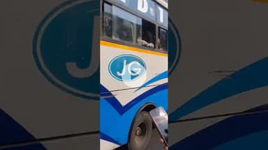 🔥इंदौर–इच्छापुर हाईवे पर चली गाड़ी में अचानक लगी आग, बड़ा हादसा टला🔥#IndoreIchhapurHighway