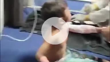 हाथरस: गांव बनबारीपुर में खौलते दूध से झुलसकर मासूम बच्चा घायल, परिजन ने जिला अस्पताल में कराया भर्ती, अलीगढ़ रेफर