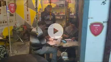 सिवनी: बबरिया रोड स्थित मास्टर बर्गर का खाद्य पंजीयन निलंबित, किचन में कॉकरोच मिलने पर हुई कार्रवाई