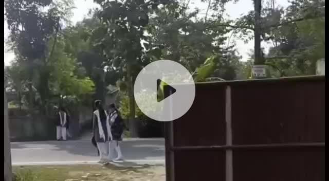 চেঙা: হৰিপুৰত তাৰাবাৰী উচ্চতৰ মাধ্যমিক বিদ্যালয়ত শিক্ষকৰ অনুপস্থিতিৰ বাবে স্কুল বন্ধ, ব্যৱস্থা গ্ৰহণৰ দাবী ৰাইজৰ