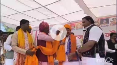 धार: धार में जनजातीय गौरव दिवस: कैलाश विजयवर्गीय आदिवासी रंग में रंगे नज़र आए