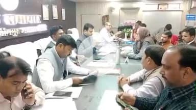 लखीमपुर: लखीमपुर सदर तहसील सभागार में आयोजित संपूर्ण समाधान दिवस में कुल 45 शिकायतें आईं, तीन का मौके पर हुआ निस्तारण