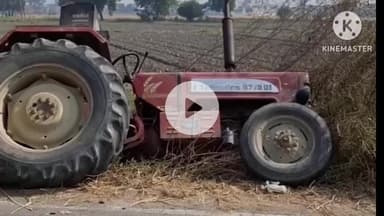 पानीपत: पानीपत में हरियाणा से यूपी जा रहे पराली से लदे ट्रैक्टर दे रहे हादसों को न्योता, वीडियो वायरल