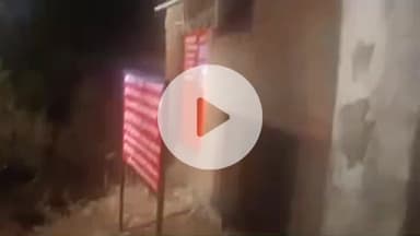 झांसी: भगवन्तपुर में नगर निगम का एक्शन, नगर निगम की जमीन पर किया गया अवैध निर्माण जेसीबी से ध्वस्त