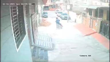 लाडपुरा: नयापुरा थाना क्षेत्र के आकाशवाणी कॉलोनी में स्कूटी सवार बदमाशों द्वारा चोरी का असफल प्रयास, सीसीटीवी फुटेज आया सामने