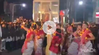 मेदिनीनगर (डालटनगंज): झारखंड स्थापना दिवस पर संत मरियम स्कूल की ओर से निकली भव्य शोभायात्रा