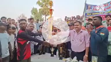 शिवनगर पंचायत में भगत सिंह मेमोरियल क्रिकेट टूर्नामेंट संपन्न हुआ